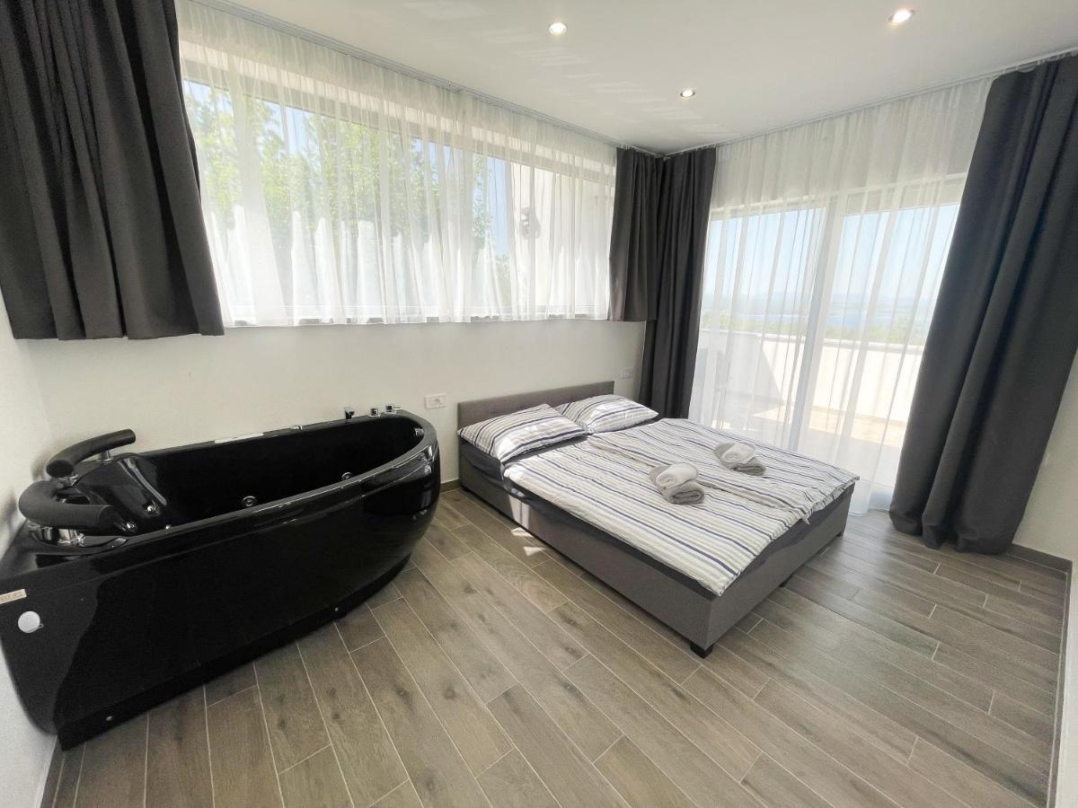 Villa Linda Crikvenica Eksteriør billede