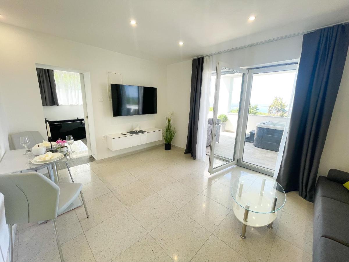 Villa Linda Crikvenica Eksteriør billede