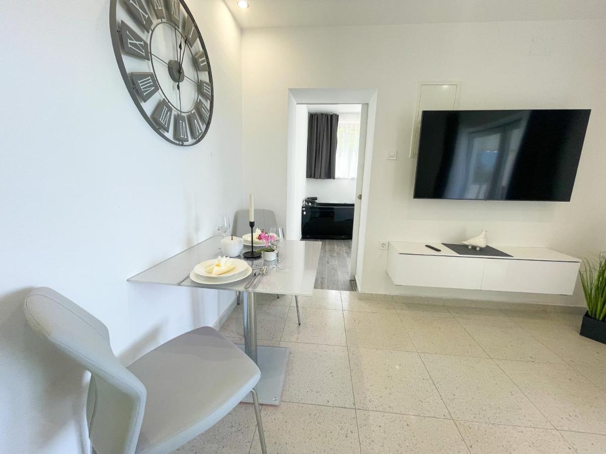 Villa Linda Crikvenica Eksteriør billede