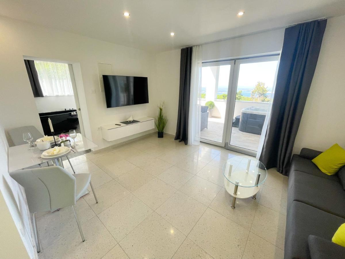Villa Linda Crikvenica Eksteriør billede